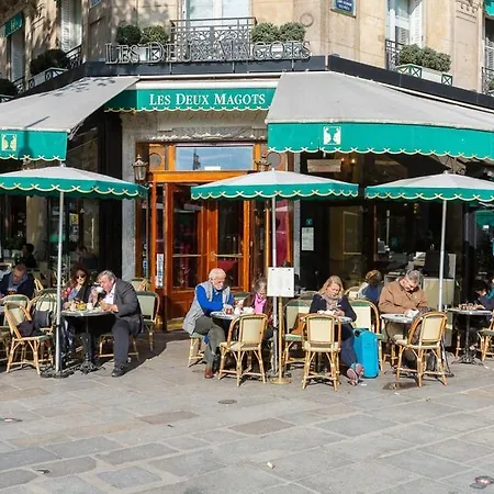 Rue De Beaune Διαμέρισμα *